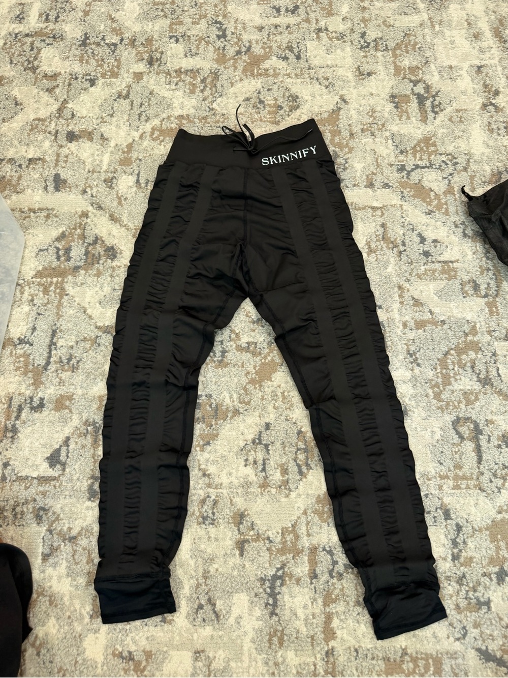 Skinnify leggings